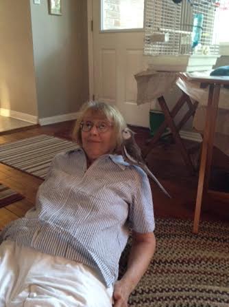 If I get just a little bit closer I can almost make out a very pretty cockatiel in Grandma's glasses - score!